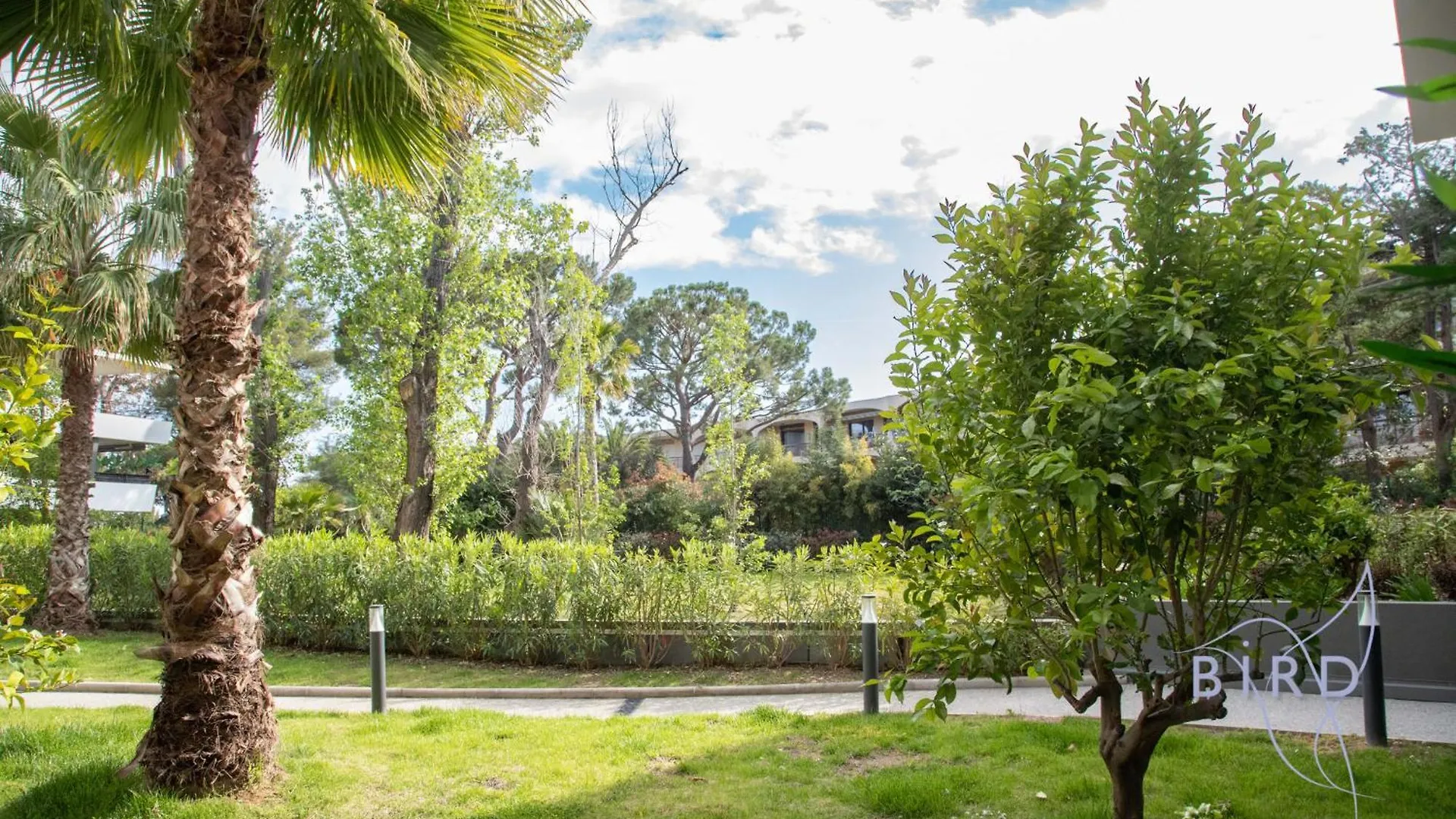 Magnificent Apartment On The Ground Floor And Next To The Sea Villeneuve-Loubet