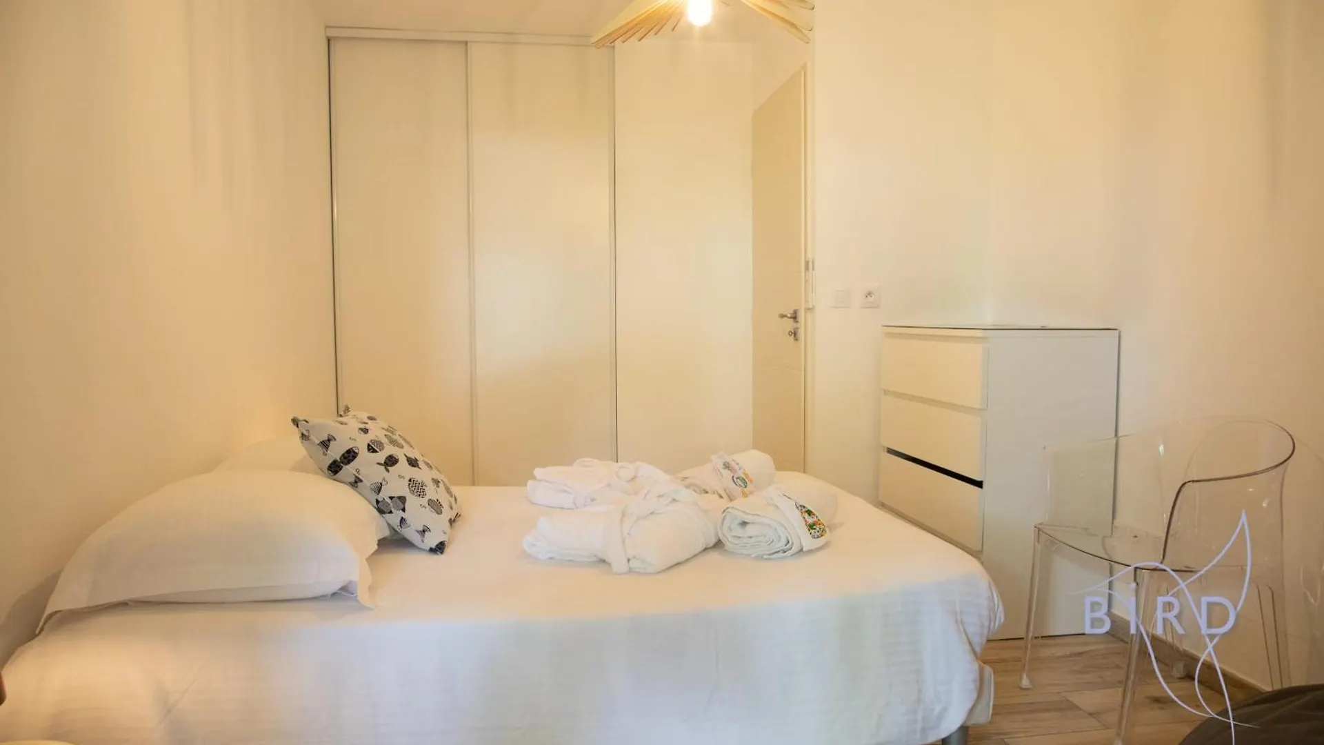 Magnificent Apartment On The Ground Floor And Next To The Sea Villeneuve-Loubet France