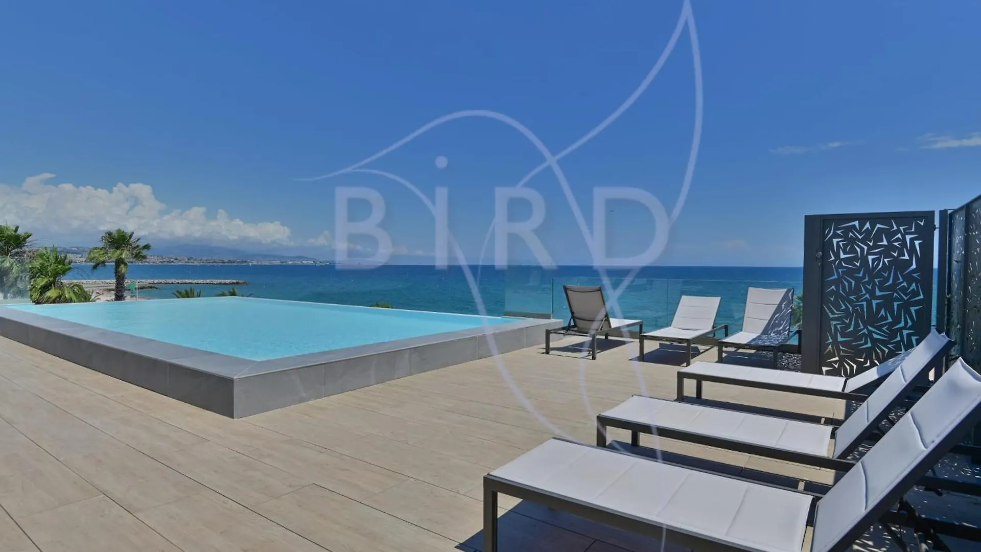 Magnificent Apartment On The Ground Floor And Next To The Sea Villeneuve-Loubet